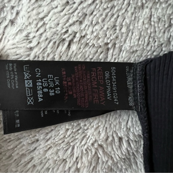 Topshop Front Zip Polo - Picture 4 of 4